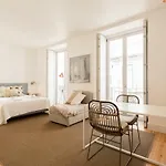 Chiado Cozy - By Lu Holidays Apartment