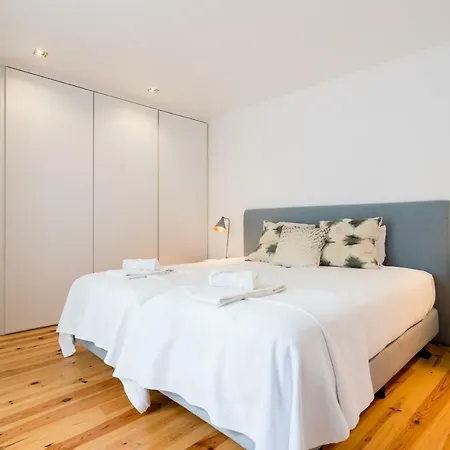 Chiado Cozy - By Lu Holidays Appartamento Lisbona